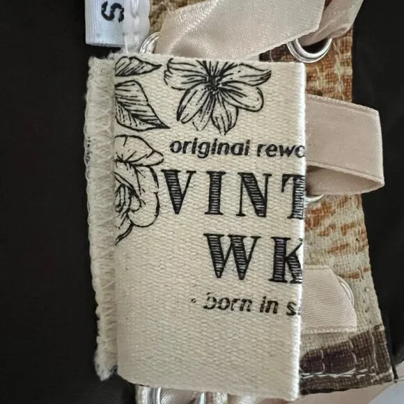 Vintage WKND Cottagecloth Corset Lace Up Bustier Top - Picture 8 of 8